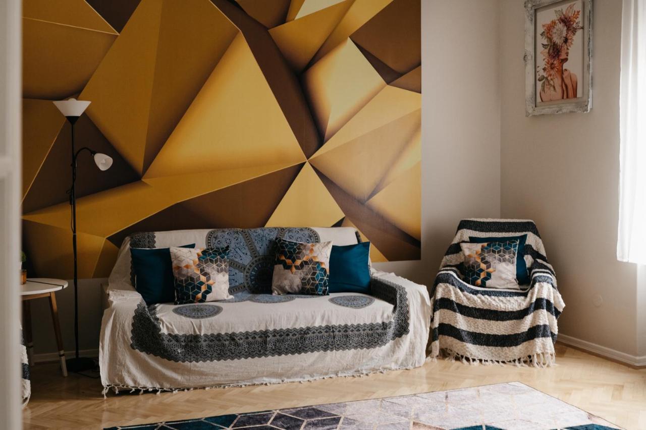Fand Center Apartman Luxury Szegedin Exterior foto